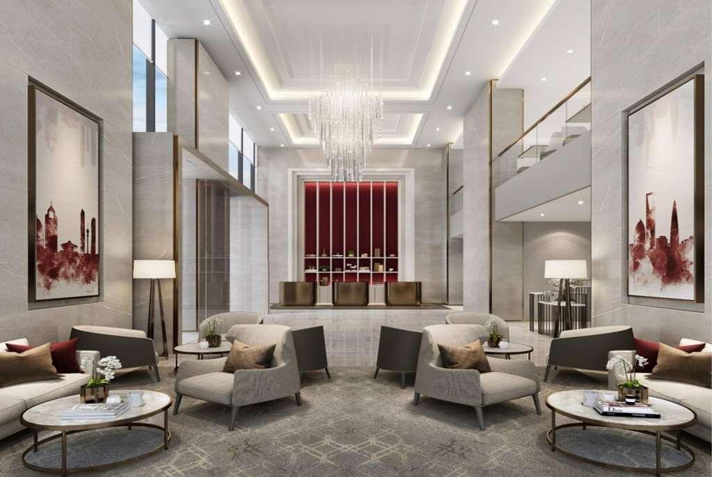 Ramada By Wyndham Riyadh King Fahd Road İç mekan fotoğraf The lobby of the hotel